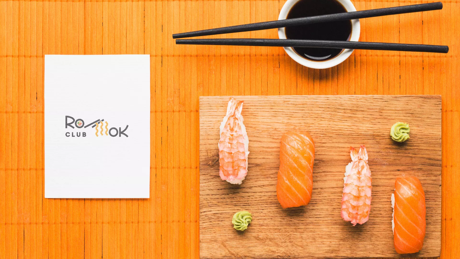 Создание логотипа суши-бара «Roll Wok Club» в Саратове